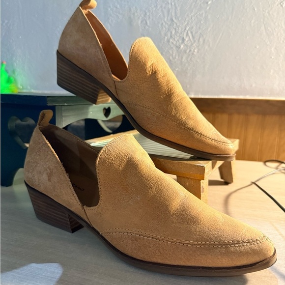 Lucky Brand Shoes - Lucky Brand Mahzan Tan Leather Slip on Loafers